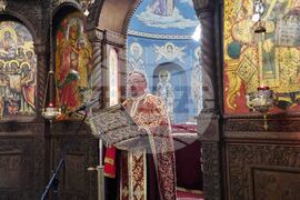 Търговище - неделна служба - храм „Св. Успение Богородично“