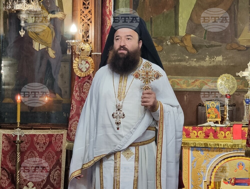 Да търсим път един към друг, призова архимандрит Антим в катедралния храм „Св. вмчк Димитър Солунски“ във Видин