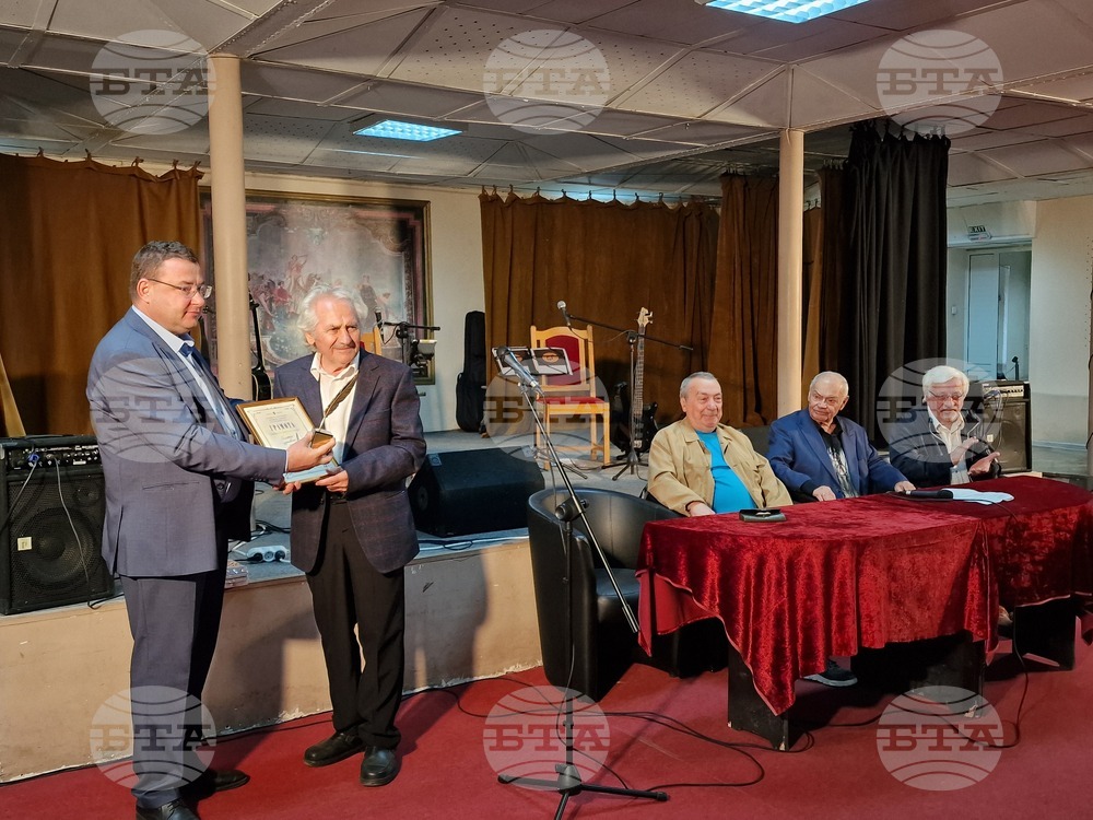 Свищов - поетичен конкурс „Свищовски лозници" - награждаване