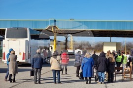 Русе - деца от зони на военен конфликт в Украйна пристигнаха на ГКПП "Дунав мост"