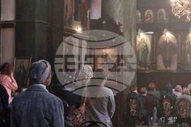 Добрич - храм „Св. Троица" - литургия