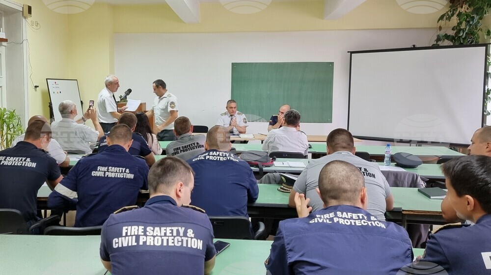 В осем общини в област Враца има действащи доброволни формирования в помощ на пожарникарите