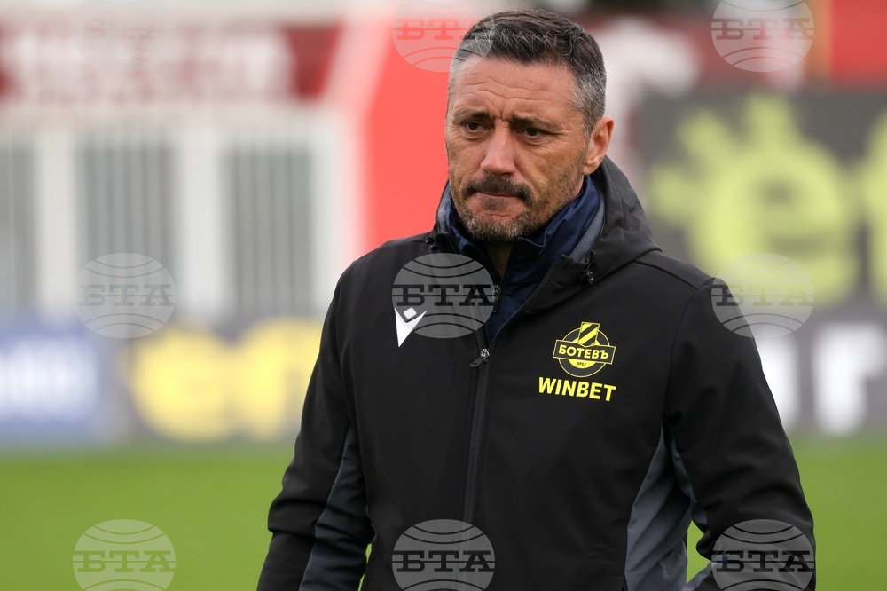 Треньорът на Ботев Пловдив Душан Керкез: "Не очаквам да сме на 100% в първия мач за Суперкупата"