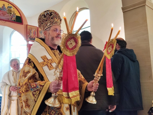 Западно- и Средноевропейският митрополит Антоний възглави празнична света литургия в нов храм на българите в Страсбург