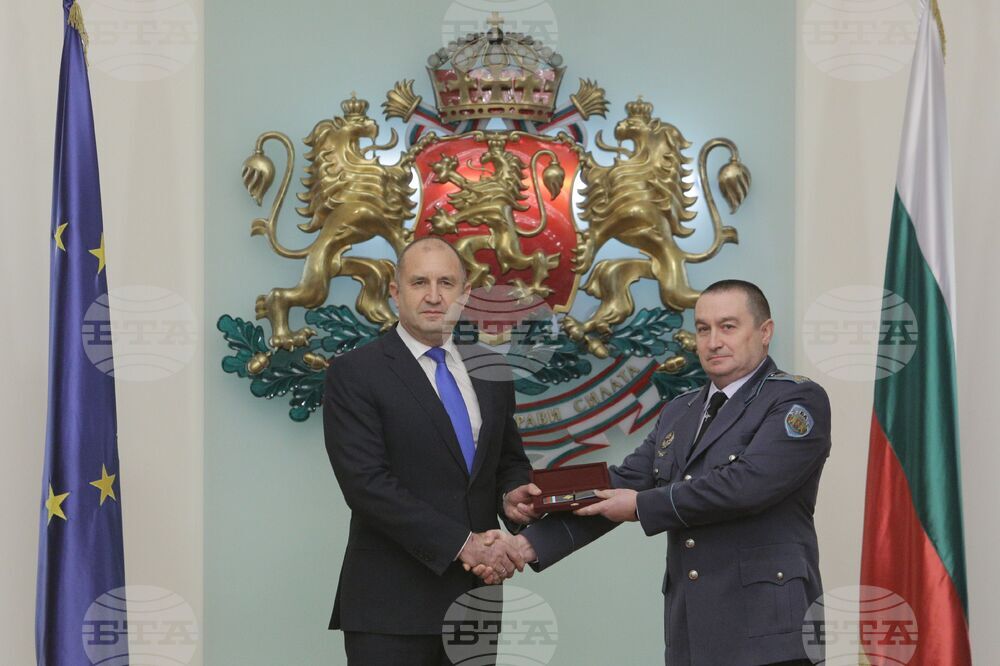 Румен Радев - Христо Ганецовски - висше офицерско звание