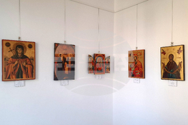 Троян - изложба - Мирослав Вълев - икони - фотография