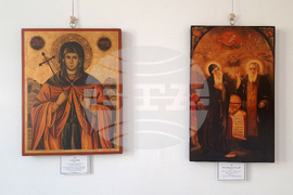 Троян - изложба - Мирослав Вълев - икони - фотография