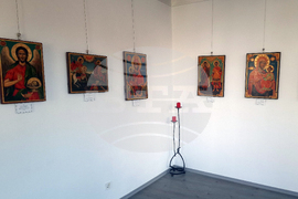 Троян - изложба - Мирослав Вълев - икони - фотография