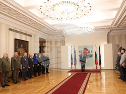 Снимка: Президентство - полковник Христо Ганецовски с висше офицерско звание