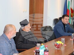 Снимка: Община Хасково - Разговор за Хасково с почетните граждани на Хасково