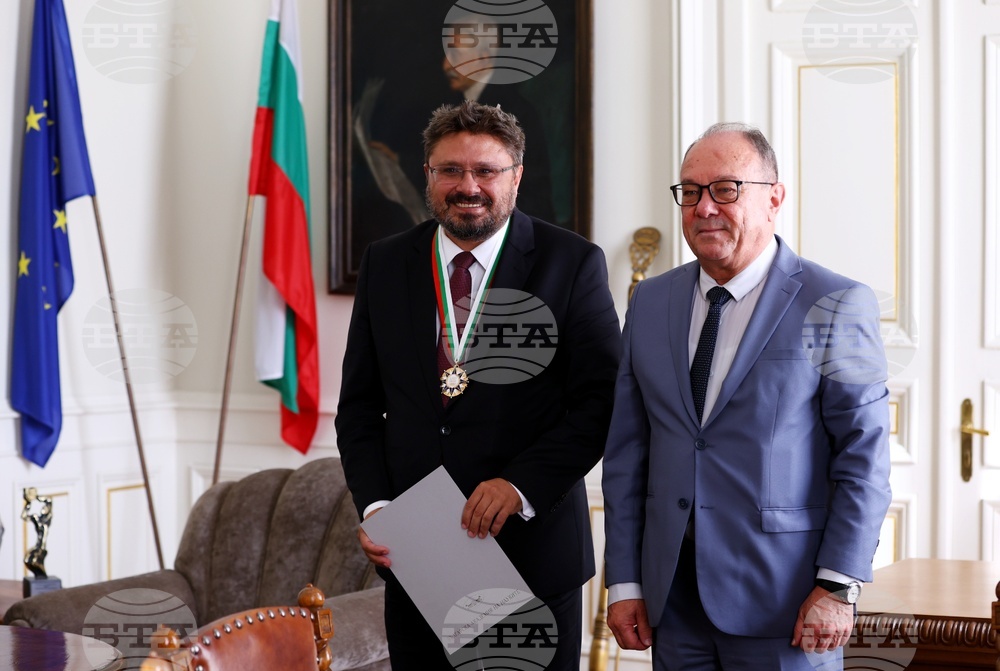 Българска академия на науките - Кирил Вълчев - награждаване