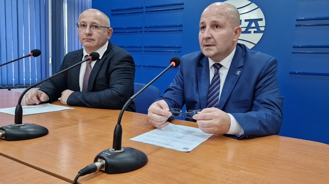 Пресконференция на ПП „Възраждане“ на тема “Важни акценти на изминалото заседание на Общинския съвет в Шумен” 