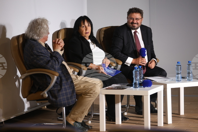 БТА - зала „МаксиМ“ - списание ЛИК - „Великият бас Борис Христов“