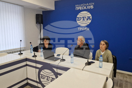 Национален пресклуб на БТА Троян - списание ЛИК - „Великият бас Борис Христов“ - представяне - Емил Давидов