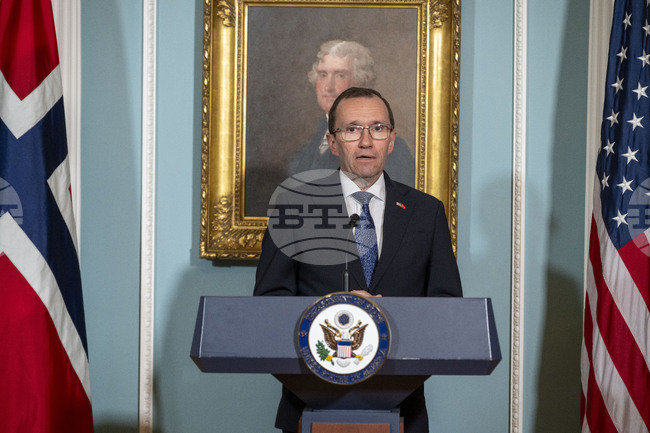 Двама норвежки министри пристигнаха на посещение в Киев