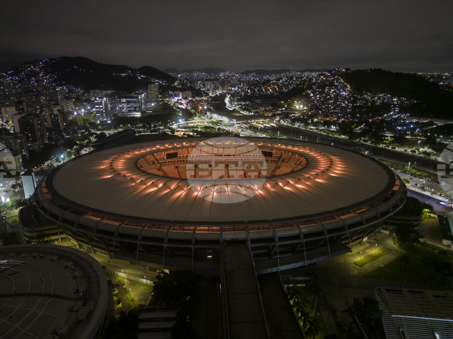 Властите в Рио де Жанейро планират да продадат стадион "Маракана"