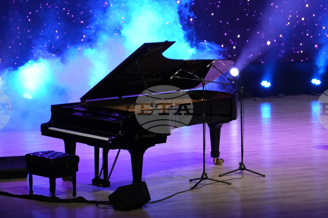 Атинският джаз фестивал ще отбележи своята 25-годишнина, събирайки на една сцена музиканти от Гърция и чужбина