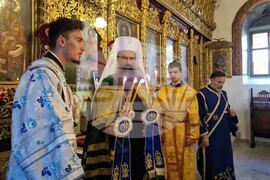 Самоков - Девически манастир „Покров Богородичен" - патриарх Даниил - литургия