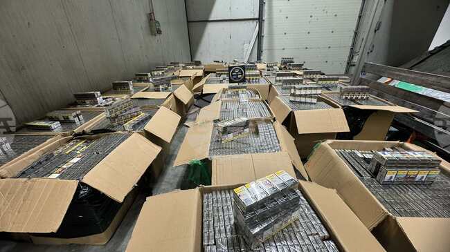 Kapitan Andreevo Customs Seize Over 1 Million Cigarettes in Two Smuggling Attempts