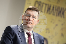 Инициатива за даряване на училищни химни „Светилник“ - четвърто издание  - Милен Митев