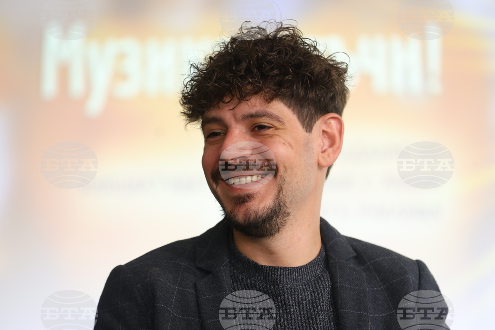 Инициатива за даряване на училищни химни „Светилник“ - четвърто издание  - Мартин Геновски