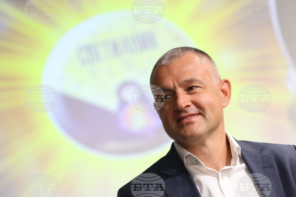 Инициатива за даряване на училищни химни „Светилник“ - четвърто издание  - Иван Димитров