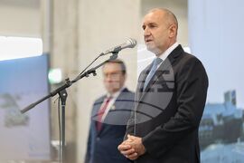 Бургас - завод за бронирани автомобили - откриване