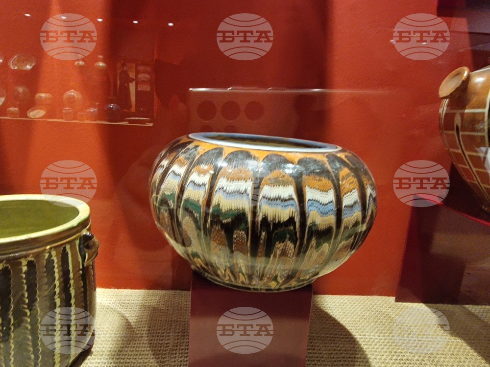 Троян - Музей на занаятите - керамика - троянска шарка - наследство в риск