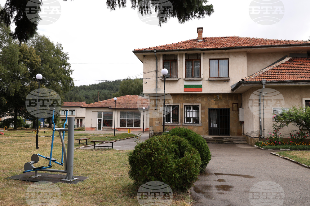 Читалището в самоковското село Продановци обяви конкурс за рисунка по случай 152 години от гибелта на Васил Левски