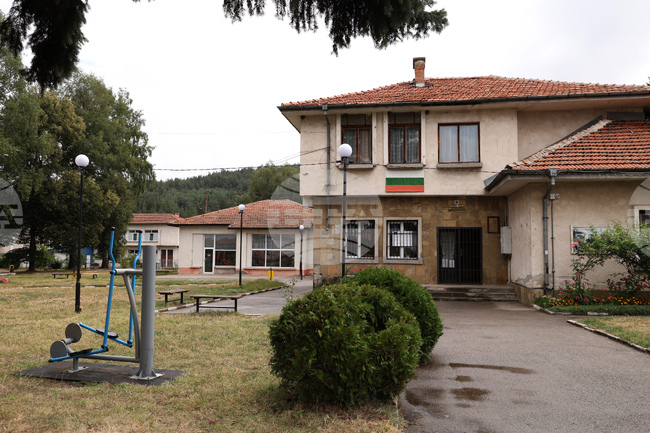 Читалището в самоковското село Продановци обяви конкурс за рисунка по случай 152 години от гибелта на Васил Левски