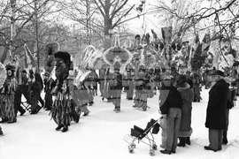 Новогодишни фолклорни празници 