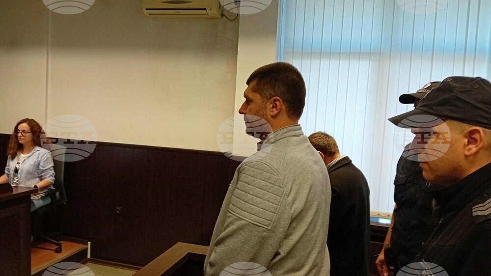 Пловдивският окръжен съд постанови арест за обвинения за съучастие на Левон Манукян за присвояването на близо един милион лева от „Театрално-музикален и филхармоничен център“ - Разград