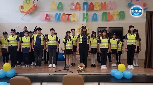 Превантивната програма „Детско полицейско управление“ започна в Шуменска област