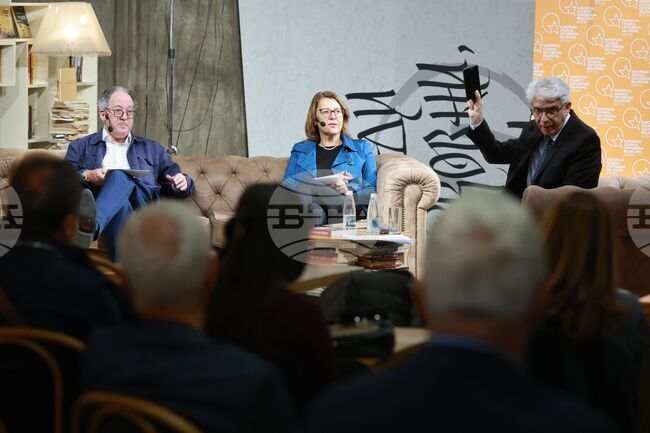 Дискусия - "Изборът на Европа преди президентските избори в САЩ"