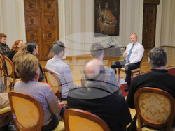 Румен Радев: Независимо от проблемите актьорският състав на Народния театър е сплотен и получава признанието на публиката