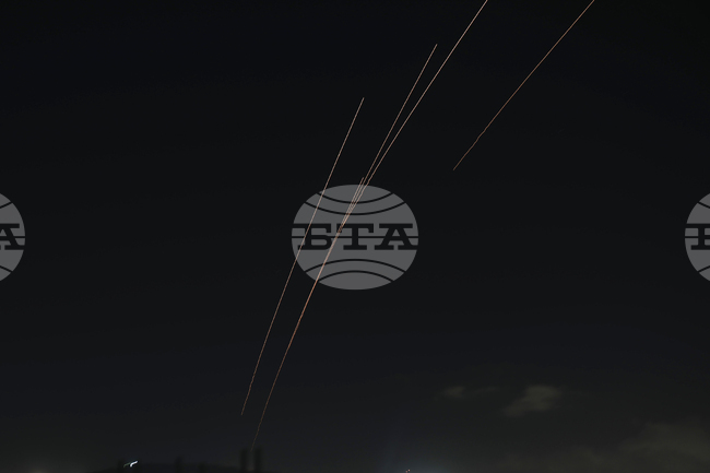 Северен Израел отново е подложен на ракетни удари от Иран и Ливан