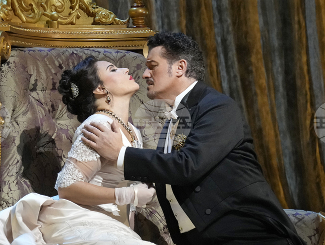 Метрополитън опера обяви програмата за следващия сезон, Соня Йончева ще пее в две заглавия