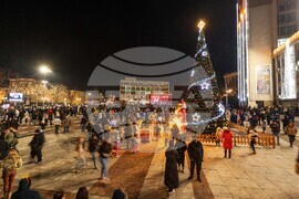 Жители на Габрово първи изпратиха старата 2022 година