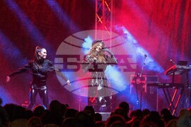 Жители на Габрово първи изпратиха старата 2022 година