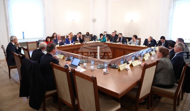 Парламент - Комисия по образованието и науката - заседание