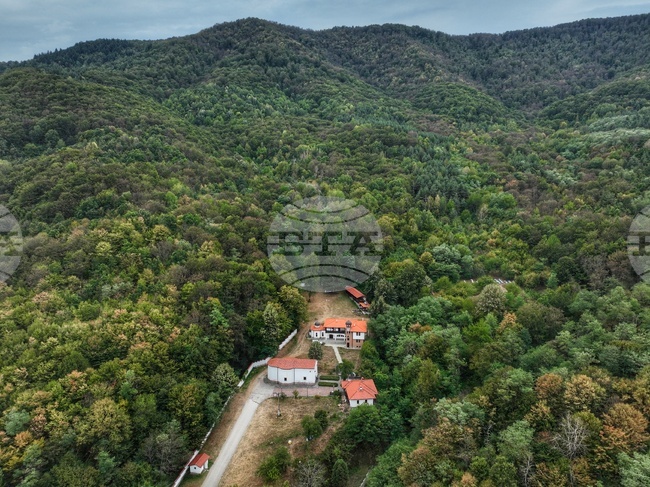 Добри са условията за туризъм в планините, съобщиха от Планинската спасителна служба на БЧК