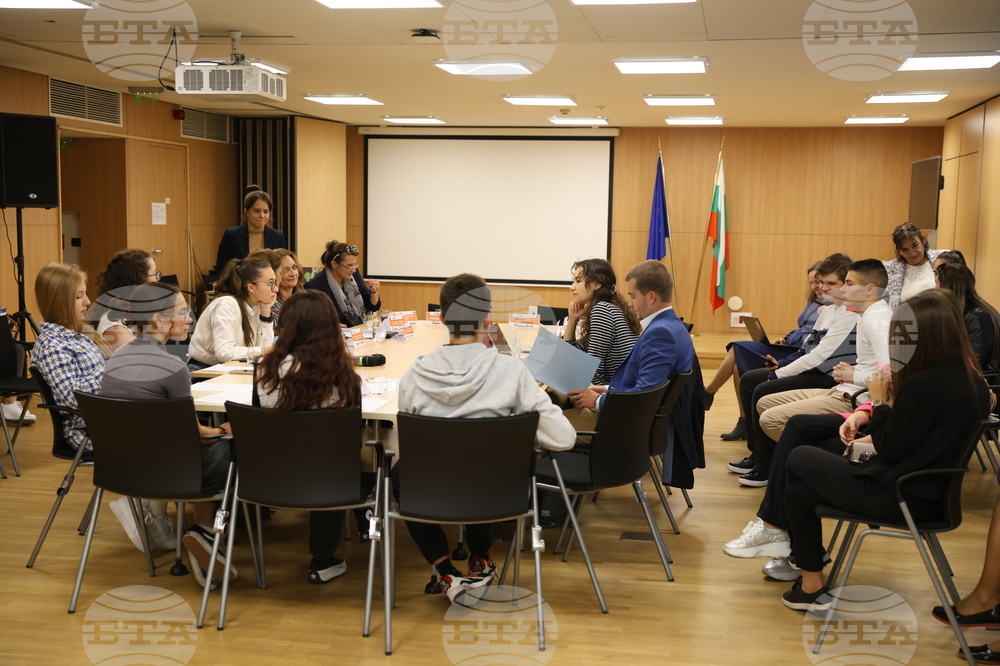 „Справедлив енергиен преход и зелени решения за въгледобивните региони“ - кръгла маса