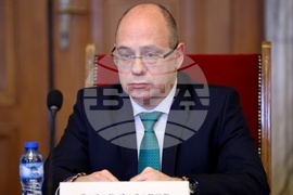 Комисия по труда, социалната и демографската политика - Лазар Лазаров - заседание