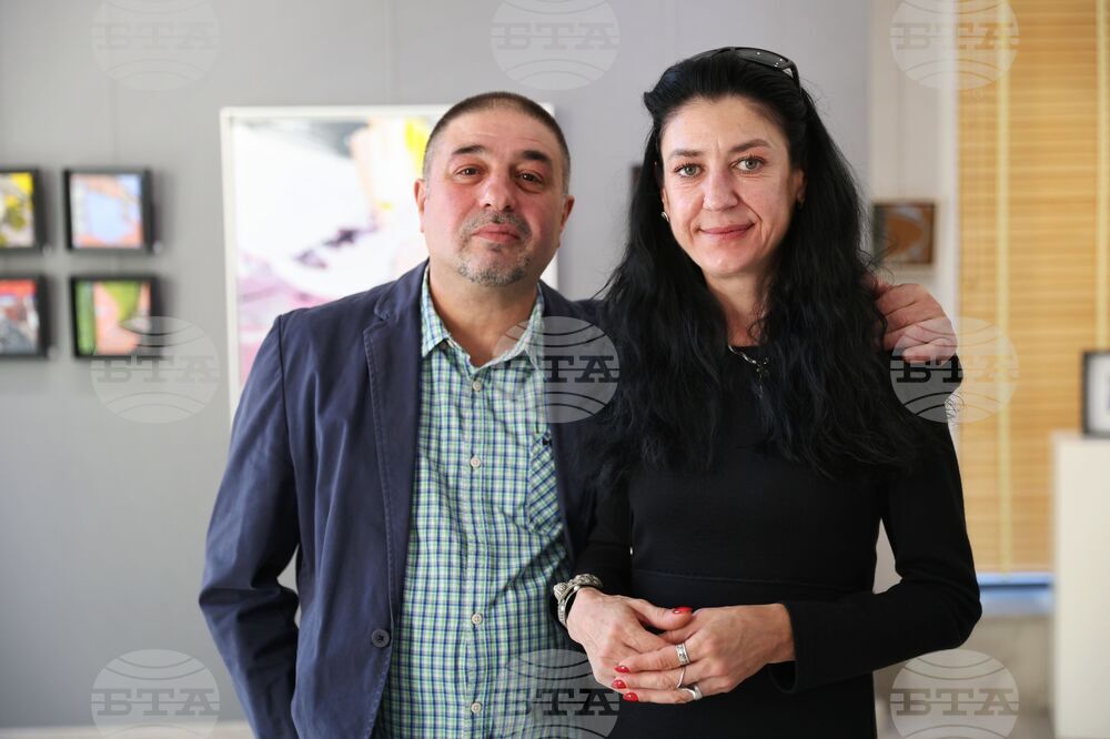 Бургас - Мартина Караиванова - Владимир Аврамов - изложба живопис