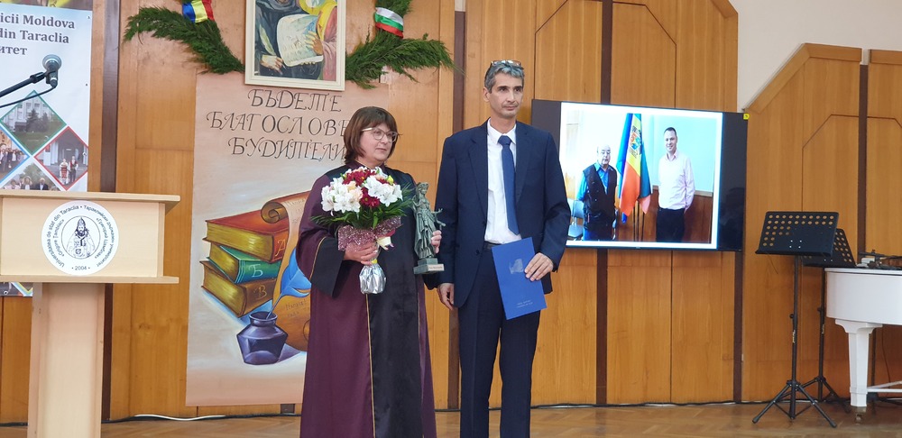 Делегация от Русенския университет участва в честването на 20-годишнината на Тараклийския университет в Молдова
