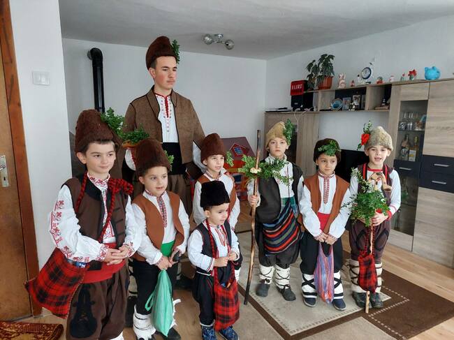 Традиции, спокойствие и природа привличат в тетевенското село Васильово
