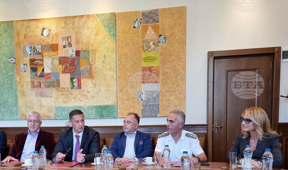 Иновативна програма обединява бизнеса и три университета във Варна