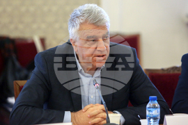 Комисия по икономическа политика и иновации - заседание - Румен Гечев