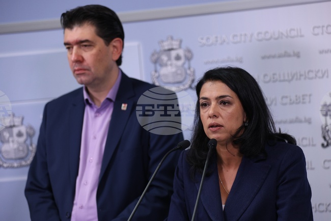 Вместо да търси решения, кметът Терзиев прехвърля отговорност за проблема в градския транспорт, заяви Иван Таков от "БСП за България"