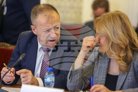 Комисия по икономическа политика и иновации - заседание